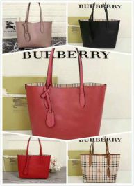 Picture of Burberry Lady Handbags _SKUfw91858294fw